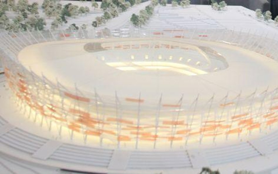 Qumak-Sekom okabluje Stadion Narodowy