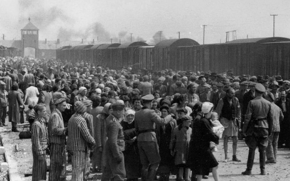 Europa Wschodnia: Zagłada żydowskiego świata