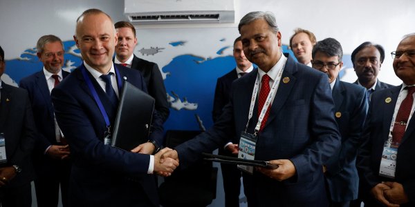 Rosjanie pozazdrościli Embraerowi. Też mają umowę z Indiami