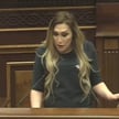 Lilit Martirosyan podczas wystąpienia w Zgromadzeniu Narodowym