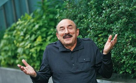 Prestiż to wyobrażenie, że praca daje nam władzę i pozwala na rozwój – mówi Leszek Mellibruda