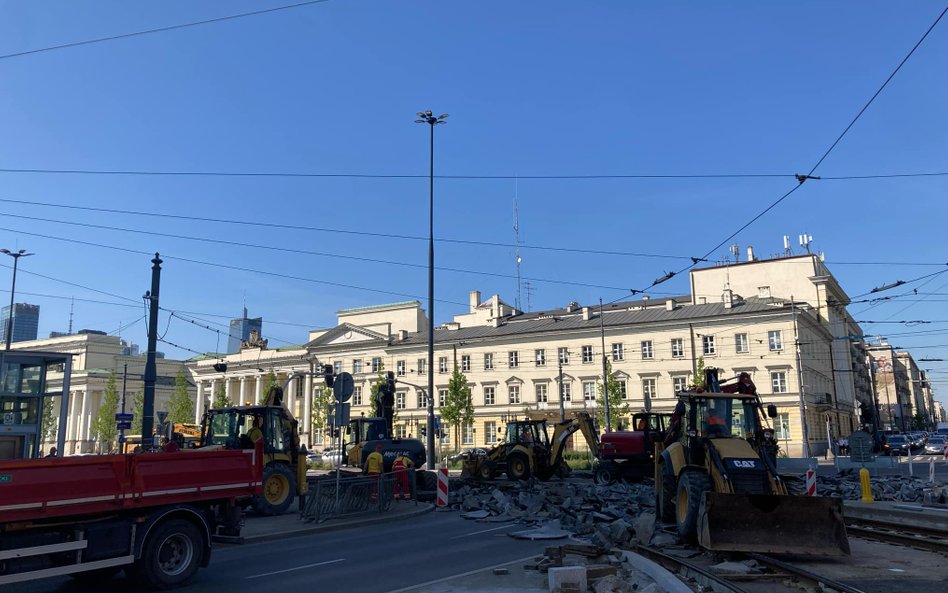 Prace na wysokości Placu Bankowego