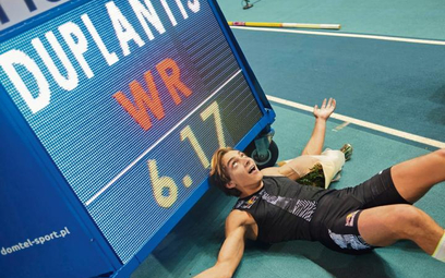Reprezentujący Szwecję Armand Duplantis, który kilka dni temu w Toruniu pobił rekord świata w skoku 