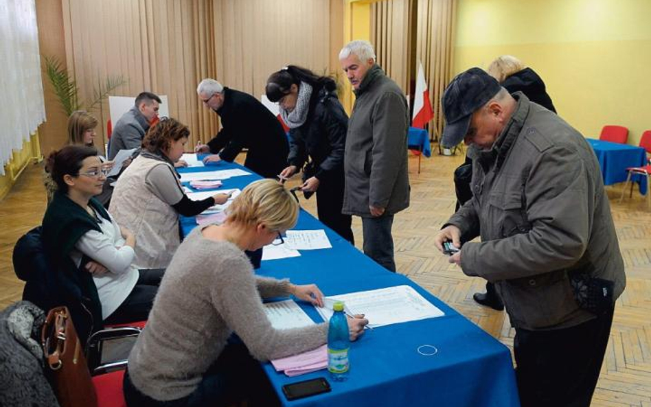 Podczas wyborów samorządowych w 2014 r. użyto wadliwego i niekompletnego systemu