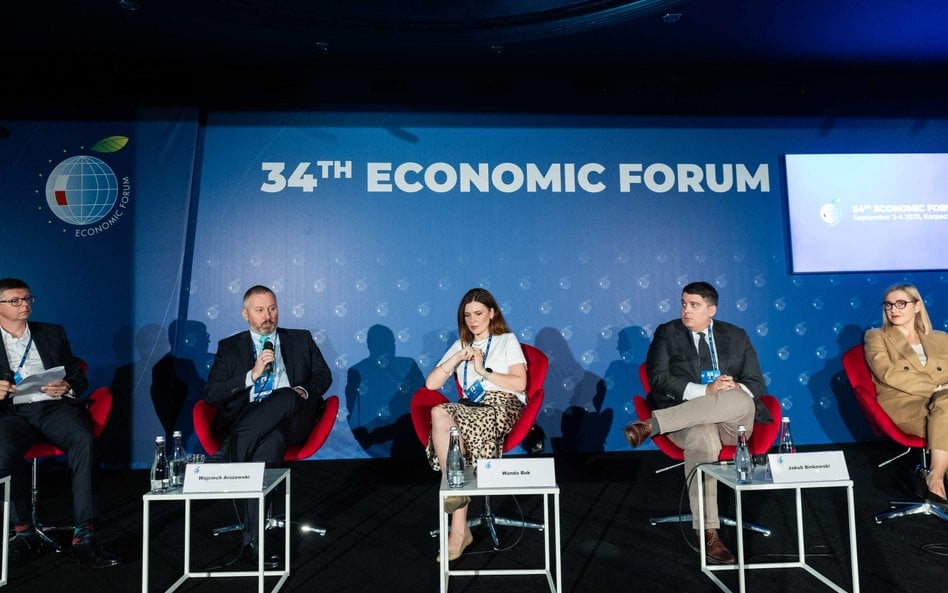 Panel discussion ‘A Golden Cage of Regulation? How does gold-plating hold back Poland’s digital mark