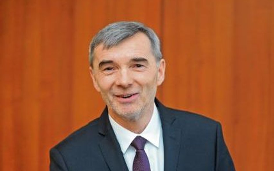 Słabe wyniki spółki prezesa Grzegorza Grabowskiego to pochodna zastoju inwestycyjnego.