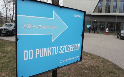 Koronawirus w Polsce. Jak długo potrwa trzecia fala? Ekspert odpowiada