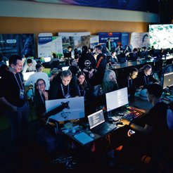 W Hackathon NASA Space Apps Challenge wzięło udział kilkuset uczestników