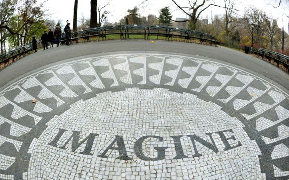 Strawberry Fields w nowojorskim Central Parku
