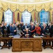 Donald Trump od dawna wykorzystuje religię w polityce. Zaprasza do Białego Domu przedstawicieli różn