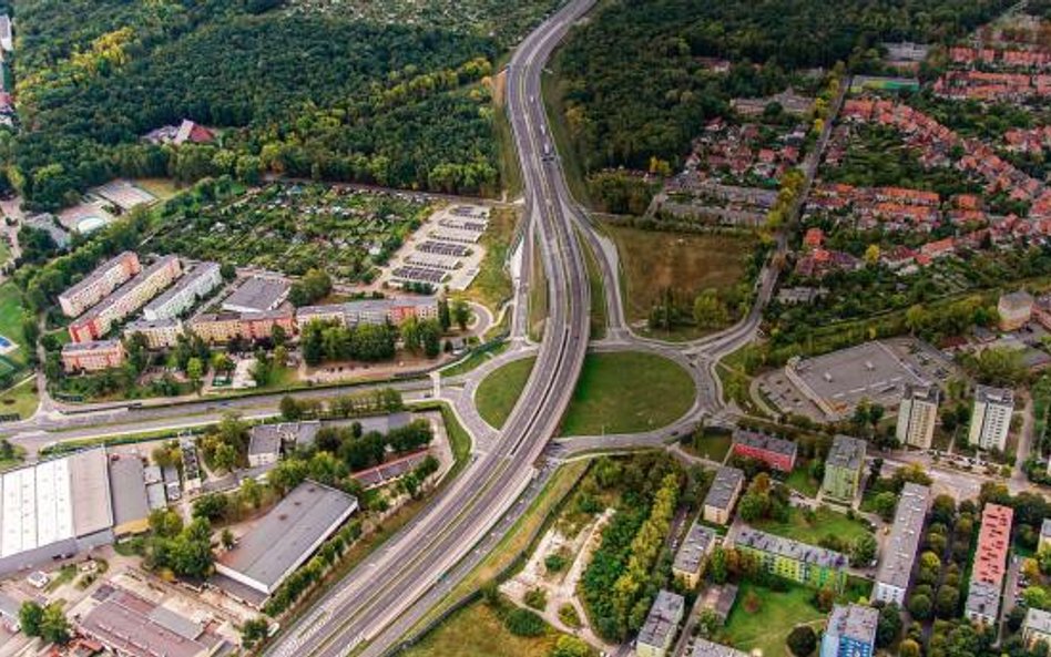 Dokończenie Drogowej Trasy Średnicowej kosztowało około miliarda złotych. To jedna z największych in