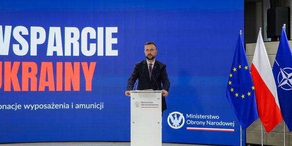 Sondaż: Polacy podzieleni ws. czy dostawy broni Ukrainie zwiększają bezpieczeństwo Polski