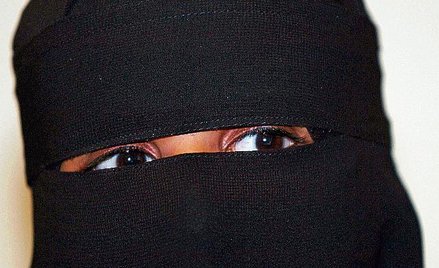 Islamiści budują armię białych