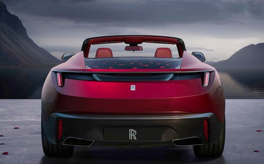 Rolls Royce La Rose Noire Droptail