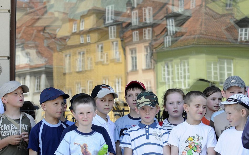 Wycieczki szkolne ruszają na patriotyczne szlaki