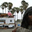 Bezrobotny żyjący w camperze w Los Angeles