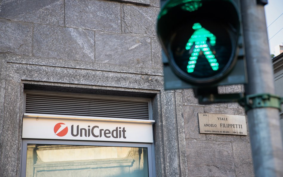 UniCredit poinformowała w komunikacie, że zamierza kupić Aion Bank oraz spółkę technologiczną Vodeno