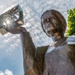Warszawski pomnik Marii Skłodowskiej- -Curie