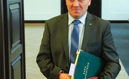 Marek Sawicki był twarzą reklam polskiej żywności. W czasie kampanii wyborczej