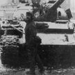 Czołg w Wujku, 16 grudnia 1981. Pamięć o tragicznych wydarzeniach słabnie, skoro szef KOD brutalną p