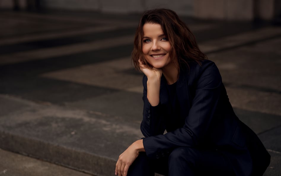 Joanna Jabłczyńska opowiada o tym, jak łączy aktorstwo z zawodem radczyni prawnej.