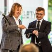 Uroczyste otwarcie magazynu energii – od lewej Piotr Obrycki, prof. Grzegorz Benysek