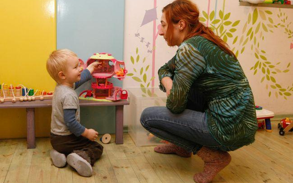 Zawieszenie działalności gospodarczej w celu sprawowania osobistej opieki nad dzieckiem nazywane jes