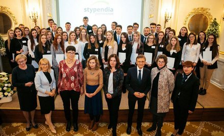 Stypendia dla młodych, zdolnych studentów