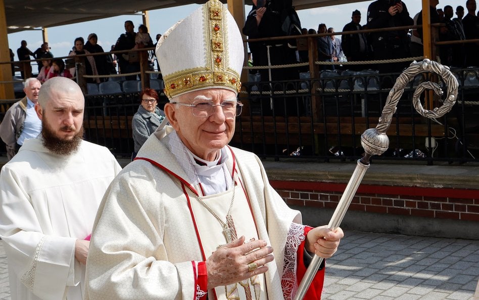 Arcybiskup senior Archidiecezji Krakowskiej Marek Jędraszewski przewodniczył mszy św. sprawowanej dl