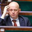 Minister finansów Paweł Szałamacha twierdzi, że przez nieszczelny system podatkowy budżet państwa tr
