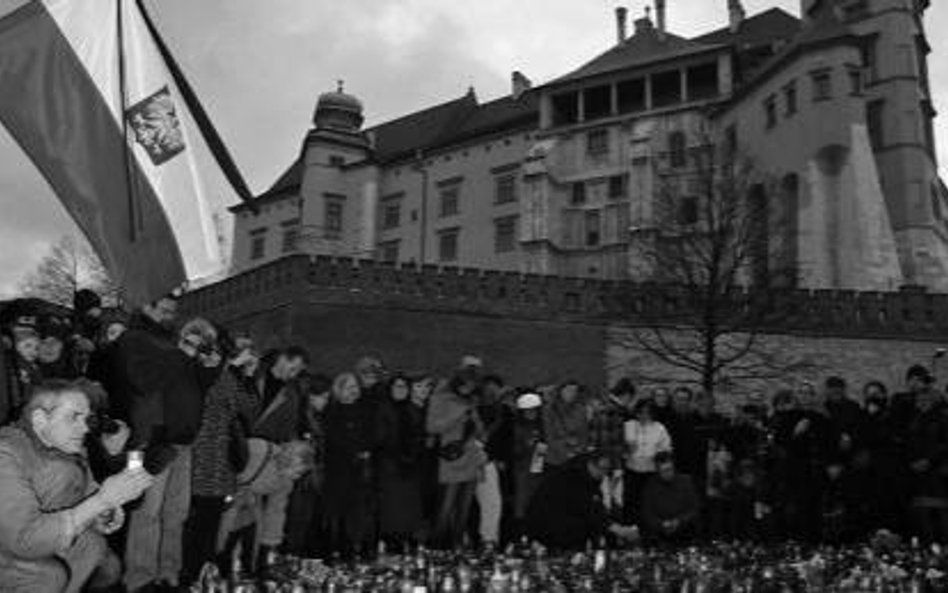 Polska jedzie na pogrzeb