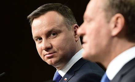 Sondaż prezydencki. Donald Tusk wygrywa z Andrzejem Dudą