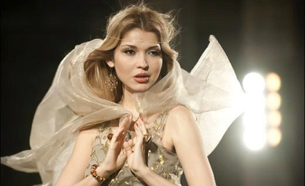 Gulnara Karimowa jako piosenkarka &quot;Googoosha&quot;