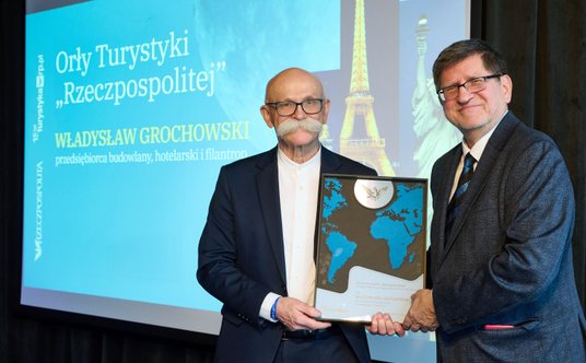 - Władysław Grochowski buduje domy, buduje hotele i buduje relacje między ludźmi - podkreślał Frydry