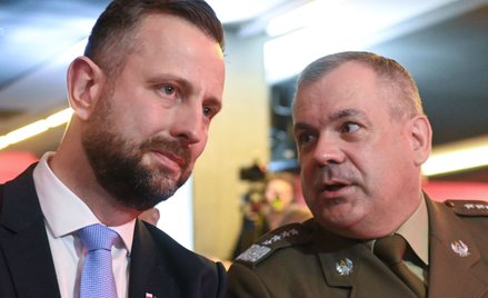 Wicepremier, minister obrony narodowej Władysław Kosiniak-Kamysz i szef Sztabu Generalnego WP gen. W