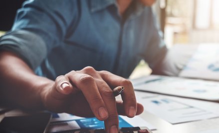 Przejście z księgi podatkowej na księgi rachunkowe w 2022 r.