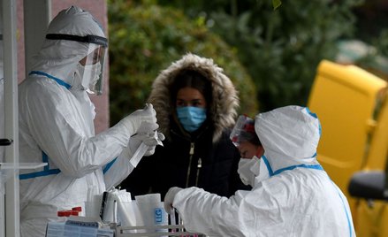 Epidemia w Polsce: Zmarły 153 osoby, stwierdzono 13 632 zakażenia koronawirusem