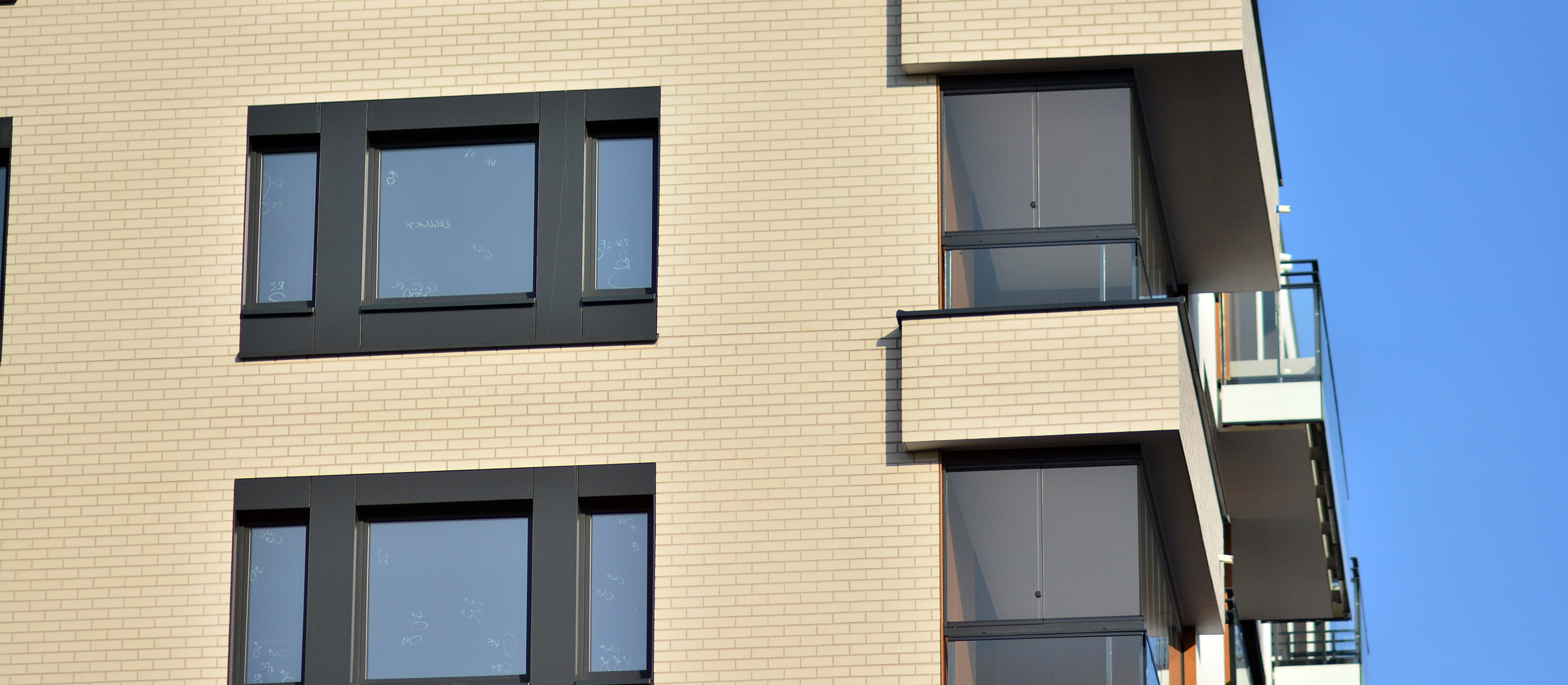 Deweloperzy mocniej zadłużeni i mniej płynni