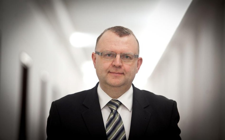 Ujazdowski straci miejsce w kierownictwie PiS za obronę TK