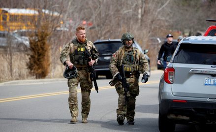 W Michigan naturalizowany obywatel Stanów Zjednoczonych pochodzący z Libanu wjechał pojazdem w synag