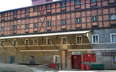 Młyn zbożowy w Siedlimowicach działał już w XV wieku.