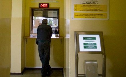 PSL grozi ministrowi finansów