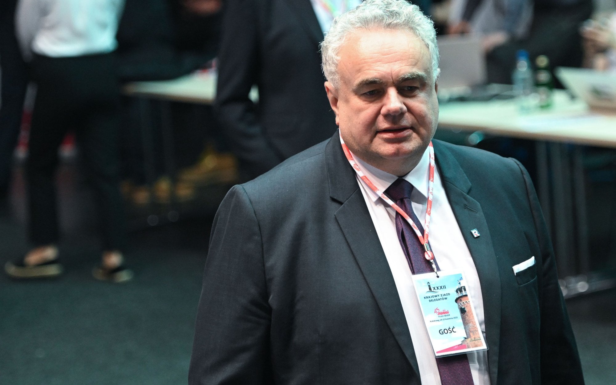 Uderzenie w TV Republika. Sprawca alarmów dużo wie o pracownikach stacji