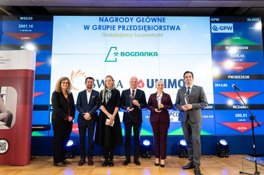 Wśród przedsiębiorstw nagrody główne za najlepszy raport roczny odebrali: LW Bogdanka, JSW i Unimot.