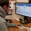 Powierzając podwładnym zadania związane z prowadzeniem profilu firmowego i aktywnością w social medi
