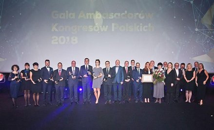 Polskim kongresom przybyło ambasadorów