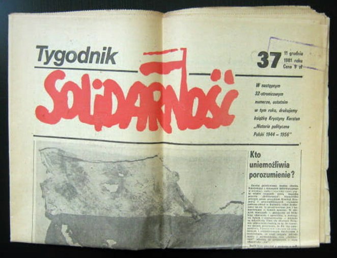 Z datą 11 grudnia 1981 roku ukazał się w półmilionowym nakładzie 37 numer „Tygodnika Solidarność”.