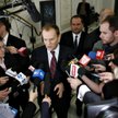 Donald Tusk jest dziś wszędzie