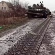 Ukraiński czołg zniszczony w pobliżu Mariupola
