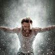 Hugh Jackman jako tytułowy superbohater Wolverine